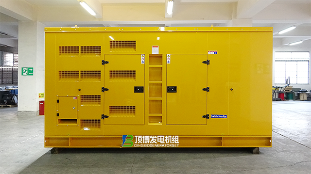 400kw康明斯-反面圖-閉門2-高清 拷貝.png